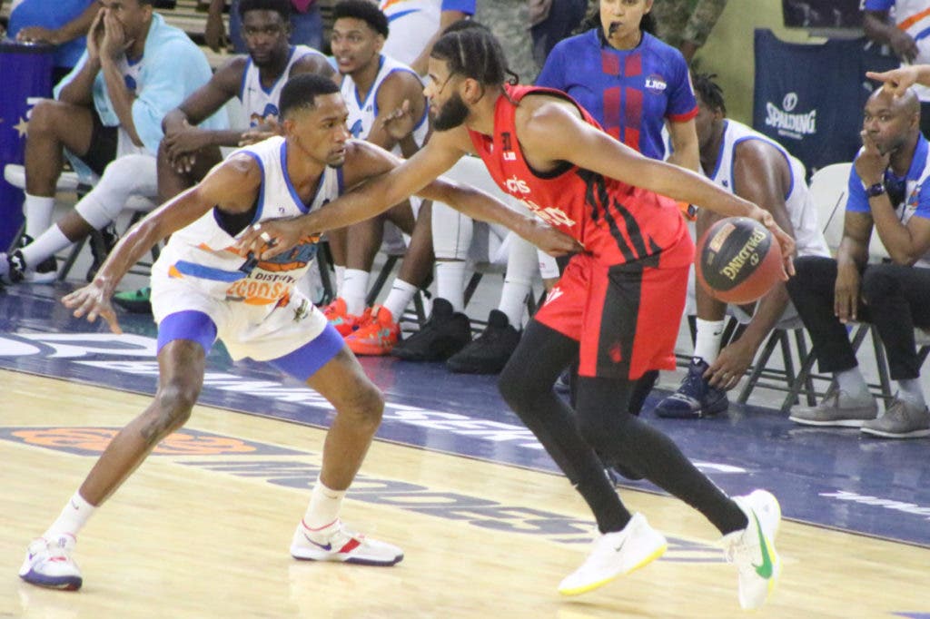 1632275551 110 Titanes y Leones tras correcciones en segundo juego de la