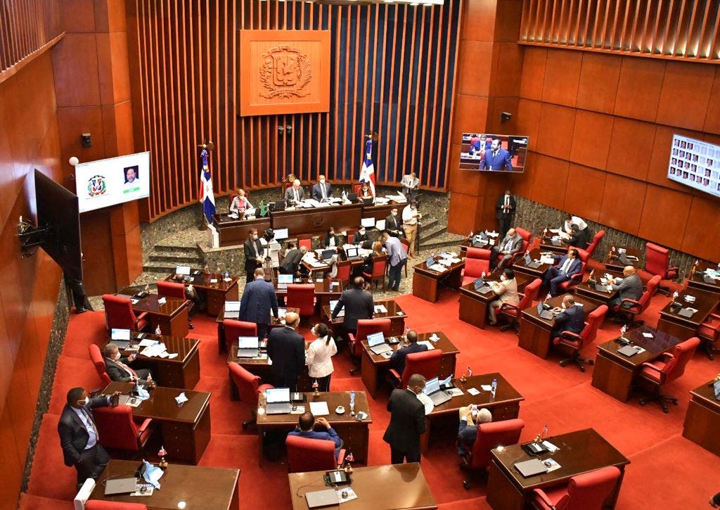 1632314659 890 Senado aprueba en primera lectura contrato de fideicomiso publico Mivivienda