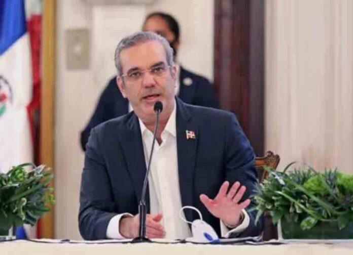 Abinader reconoce repunte de casos de COVID-19 en el país por inicio de clase