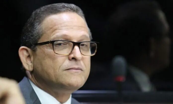 Diputado propone construir estatua a ministro de Obras Públicas en Dajabón