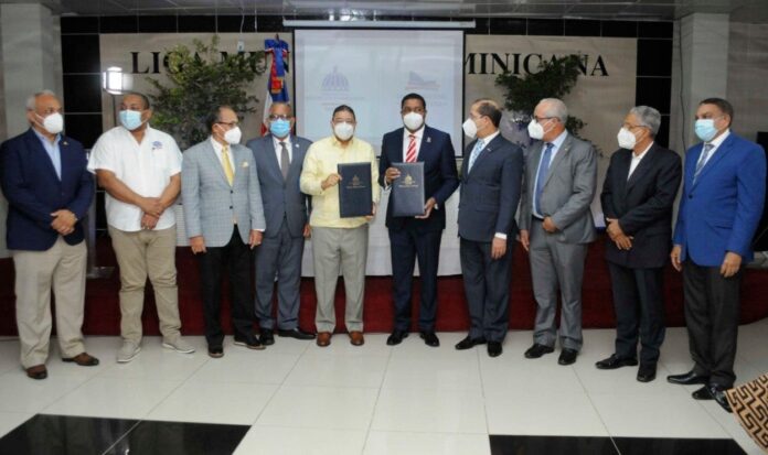 Educación y LMD acuerdan fomentar en toda RD