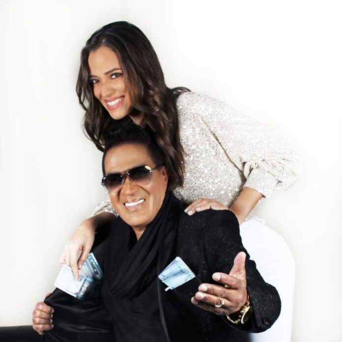 Kinito lanza «El blanco y el negro» junto a Nahia