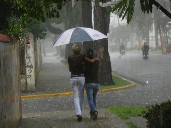 Lluvias hoy por vaguada, mañana onda