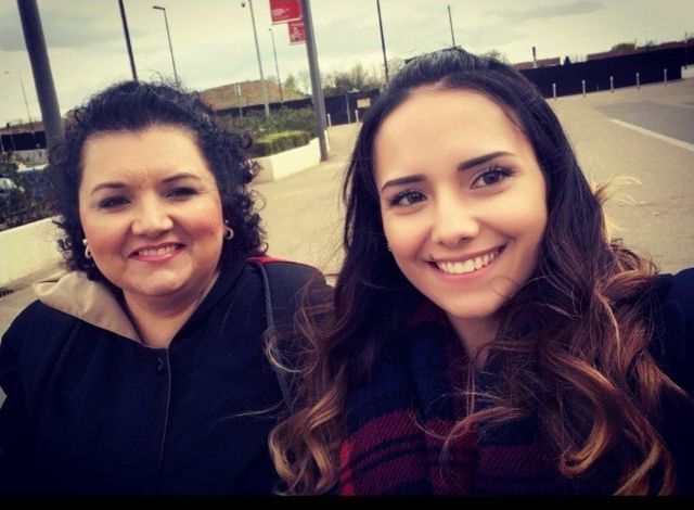 María y su madre, Elizabeth