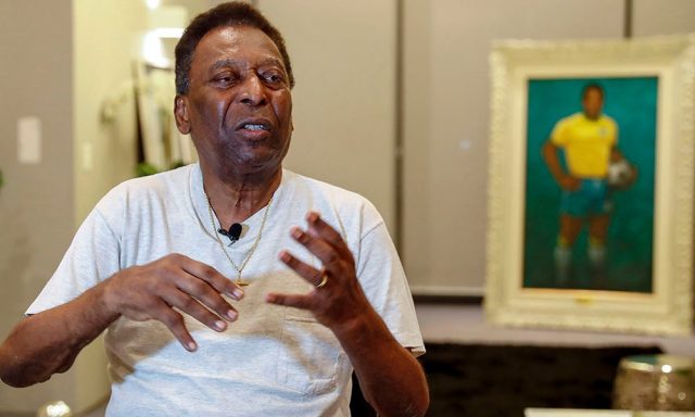 Pele-vuelve-a-unidad-cuidados-intensivos-1