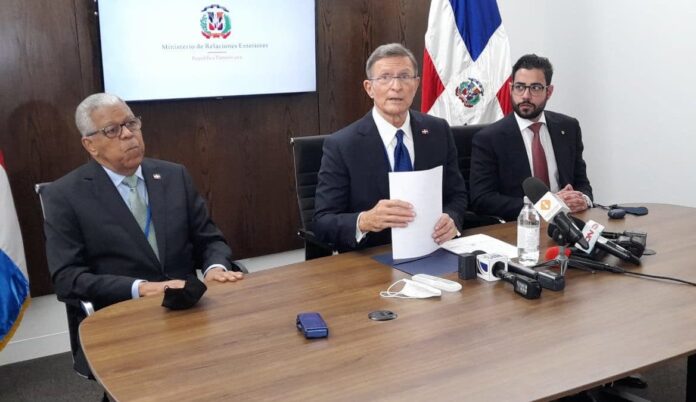 Presidente Abinader y homólogos de Costa Rica y  Panamá expresan preocupación por crisis de Haití