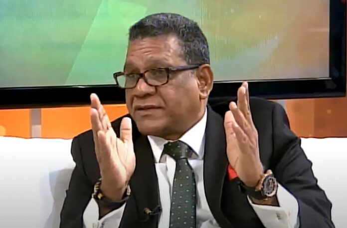 Rubén Maldonado dice RD tiene Constitución avanzada y se opone al cambio