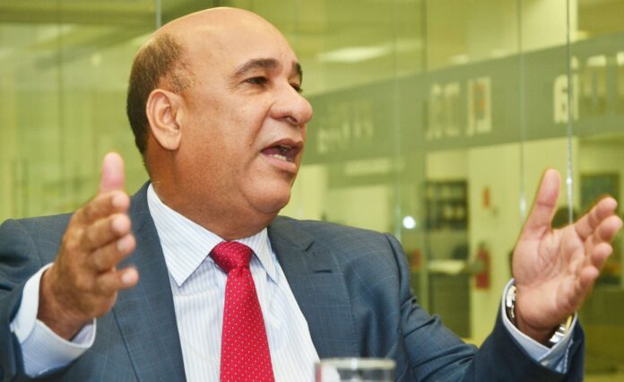 Senadores evalúan devolución de AFP