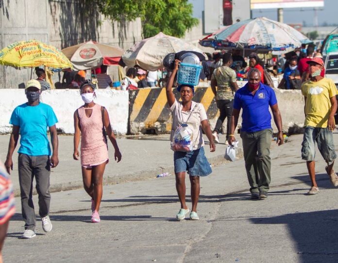 Repunte de un 4.7% positividad diaria en 24hrs y tres defunciones por COVID-19