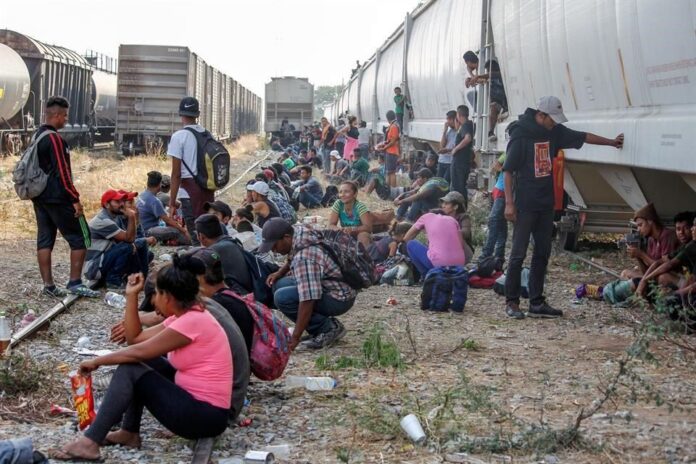 Migración de México intercepta a casi 2.000 indocumentados en un Avatar