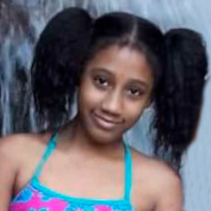 Buscan niña de 12 años desaparecida este lunes al salir Avatar