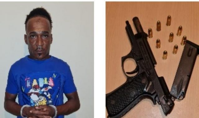 Hombre es apresado con pistola ilegal en Pedernales Hombre es apresado con pistola ilegal en Pedernales