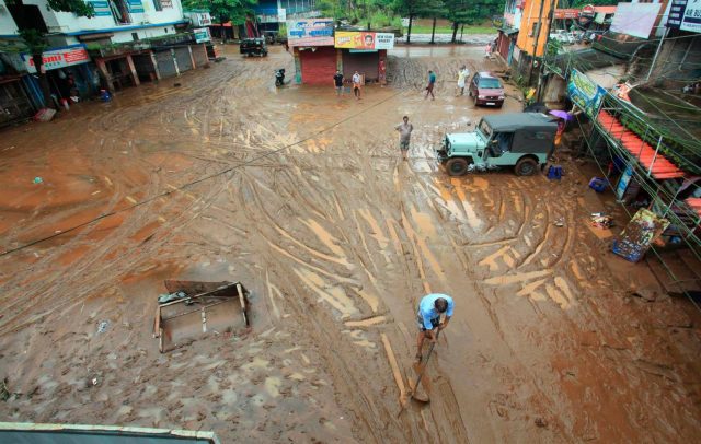 Aumentan a 67 los muertos por las fuertes lluvias en el norte de la India Aumentan a 67 los muertos por las fuertes lluvias en el norte de la India