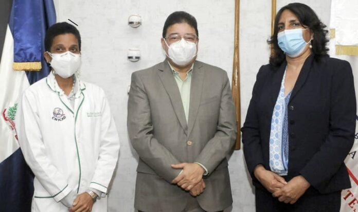 Camacho dispone chequeos gratis cáncer de mama