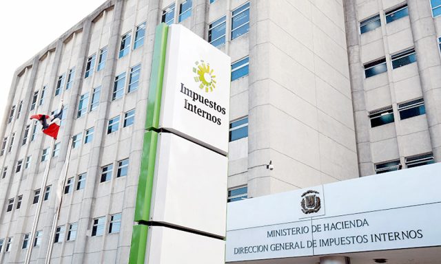DGII cita avances en lucha contra lavado de activos en