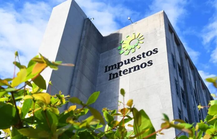 DGII suspende empleado investigado por corrupción; dice caso no es de actual gestión