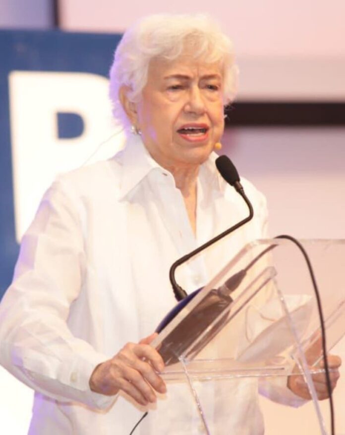 Ortiz Bosch cree que acceso a datos mejora gobernanza