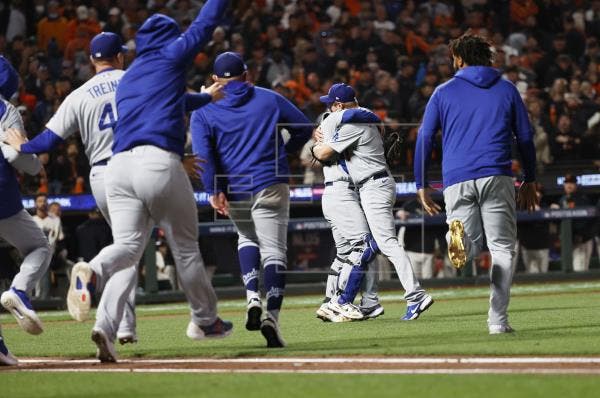 Dodgers avanzan a Serie Campeonato Nacional Dodgers avanzan a Serie Campeonato Nacional