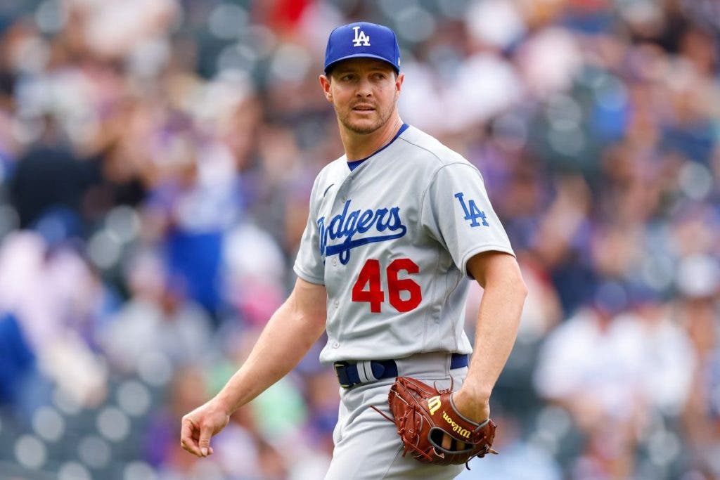 Dodgers se deciden por Knebel como abridor del primer partido