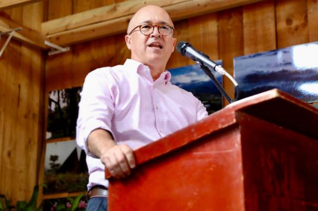 Domínguez Brito; Abinader no puede hablar de reforma fiscal Dominguez Brito Abinader no puede hablar de reforma fiscal sin