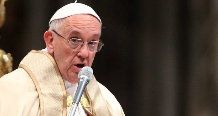 El papa tilda de “escandaloso” el gasto en armamento de los países