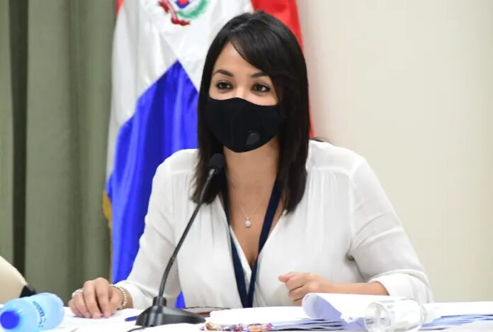 Faride Raful: «El problema de la Policía Nacional es estructural Faride Raful: «El problema de la Policía Nacional es estructural y de origen»