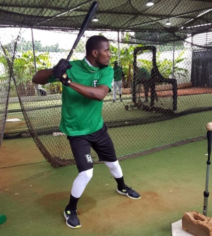 Junior Lake espera Estrellas  ganen el torneo