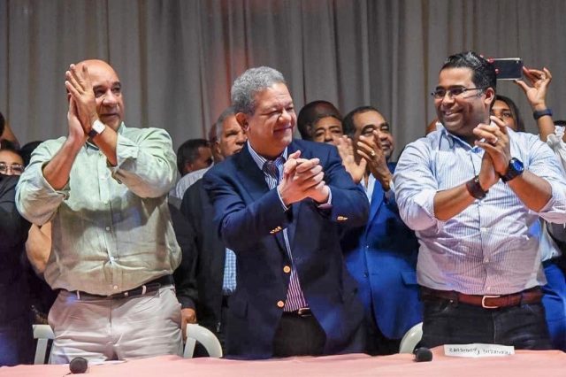 Leonel realizará juramentaciones en San Cristóbal este fin de semana Leonel realizará juramentaciones en San Cristóbal este fin de semana
