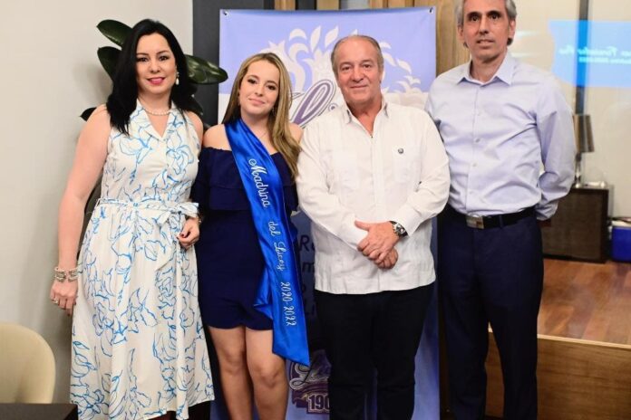 Licey presentan su madrina para el torneo 2021-2022