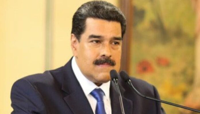 Maduro llama a empresarios colombianos a retomar las inversiones en Venezuela