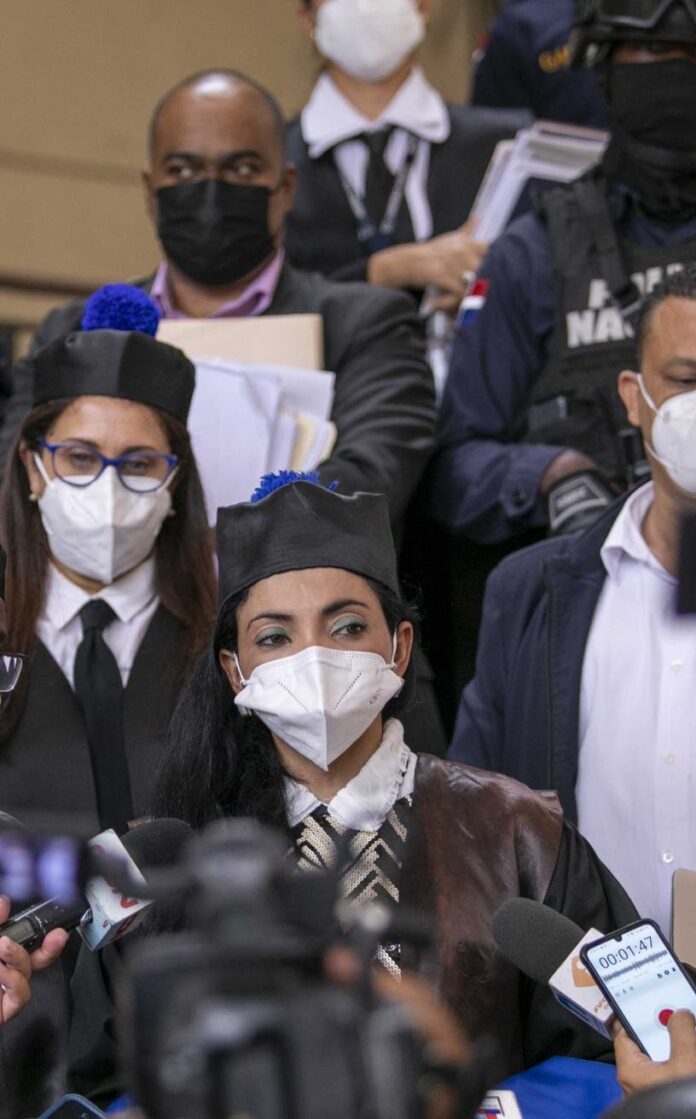 Ministerio Público  revela que investiga oficiales de  alto rango