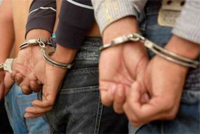 Policía apresa cinco personas buscadas por distintos hechos en La Vega y Santiago Policía apresa cinco personas buscadas por distintos hechos en La Vega y Santiago