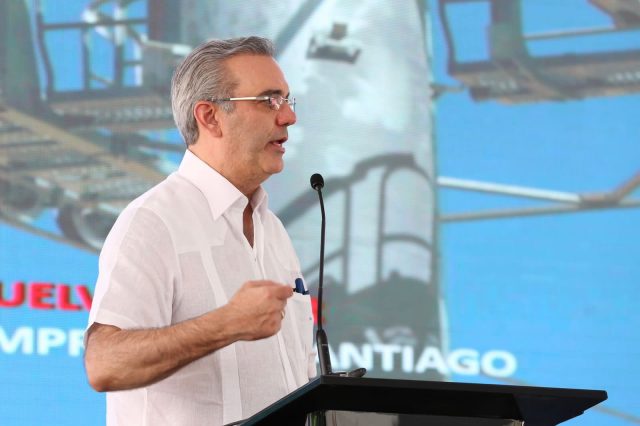 Presidente Abinader realizará viaje a Panamá este miércoles Presidente Abinader realizará viaje a Panamá este miércoles