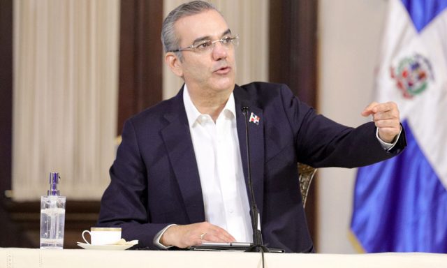 Presidente nombra a un nuevo director de Policia