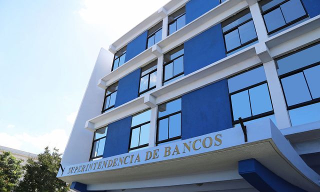 RD1207 millones se reembolsaron a usuarios por las reclamaciones