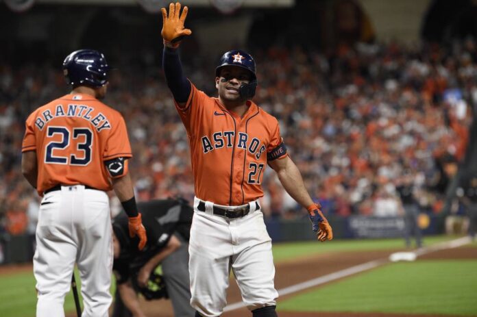 Urquidy, Altuve y Siri surgen en rescate de los Astros Urquidy, Altuve y Siri surgen en rescate de los Astros