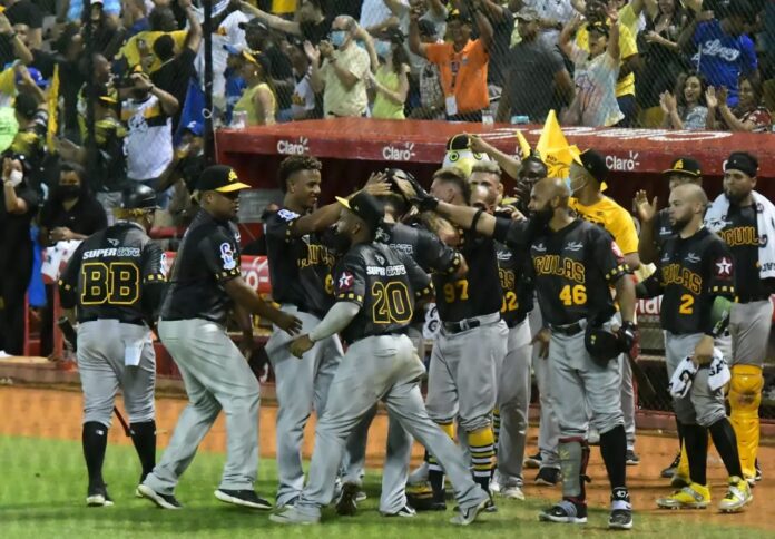 Águilas ganan 1-0 a Tigres del Licey