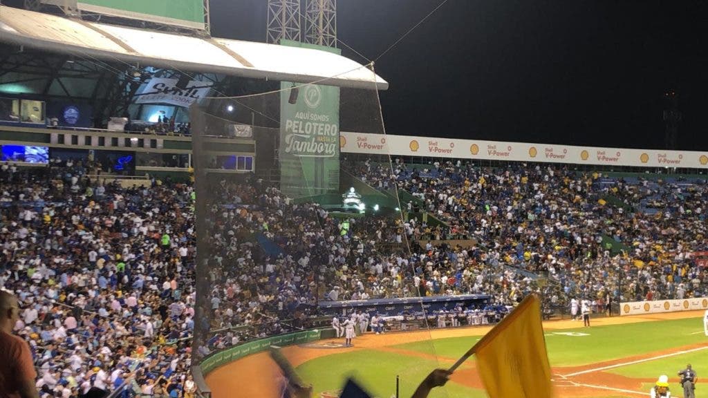 1637612640 443 Juegos de pelota Sin mascarillas ni bailarinas
