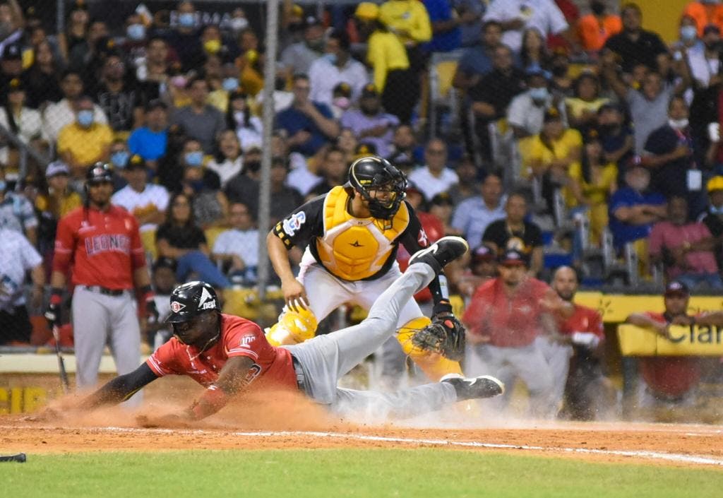 1637756002 241 Escogido derrota a Aguilas en regreso de Pujols