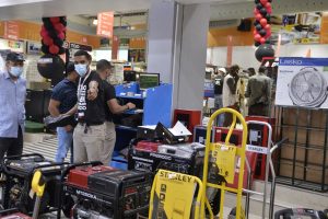 1637977663 709 El dinamico Viernes Negro compras navidenas iniciaron