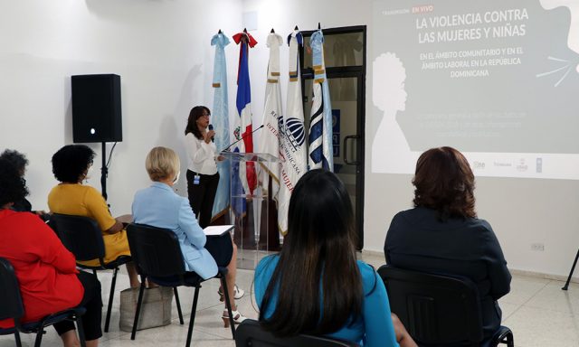 95 mujeres sufren violencia laboral no denuncia el maltrato