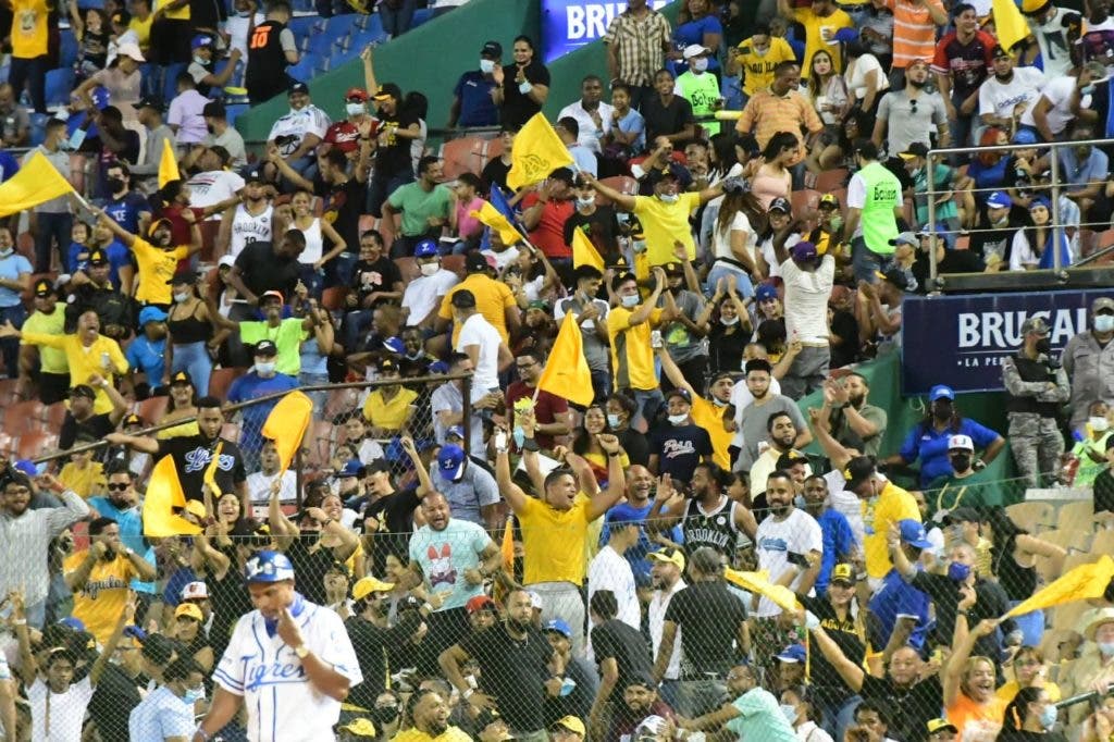 Aguilas ganan 1 0 a Tigres del Licey