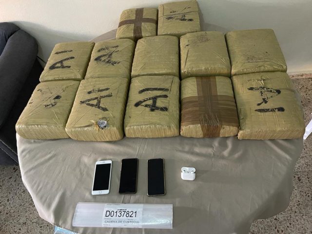 Apresan tres en San Cristobal con 120 libras de presunta