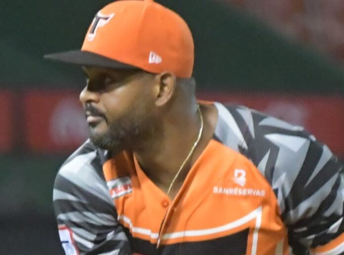 Cinco Toros pintan Águilas en blanco 2-0