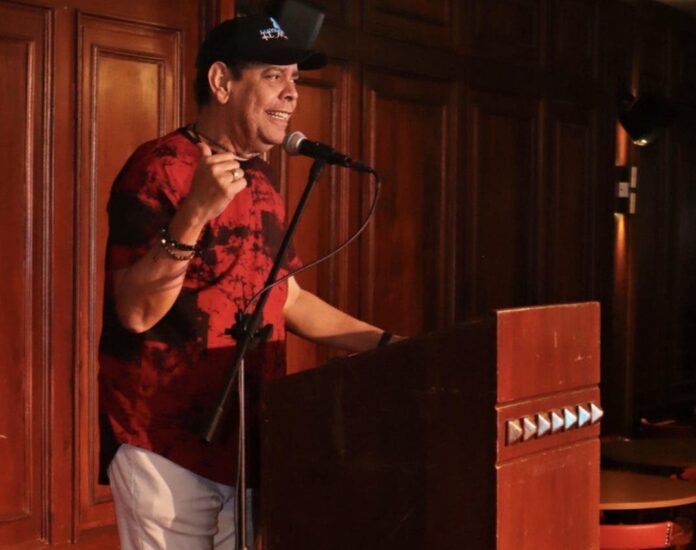 Fernando Villalona «De nuevo estoy tomando clases de canto» Fernando Villalona «De nuevo estoy tomando clases de canto»