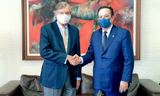 Gobernador BCRD y el embajador de Espana se reunen