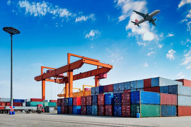 Exportaciones crecen 28 por ciento más en primer semestre de este año Exportaciones crecen 28 por ciento más en primer semestre de este año