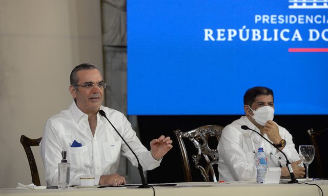 Gobierno subsidiara fertilizantes con RD1600 millones