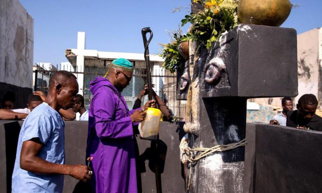 La violencia vacia los cementerios en Haiti