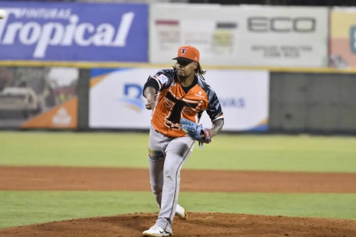 Lanzador Félix Peña abrirá por los Toros frente al Licey Lanzador Félix Peña abrirá por los Toros frente al Licey